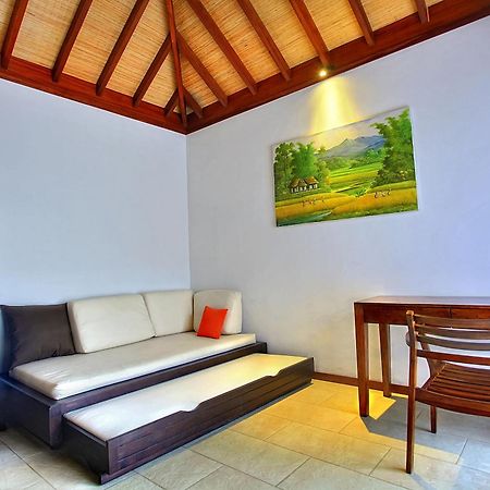 Villa Esperanto Seminyak Екстериор снимка