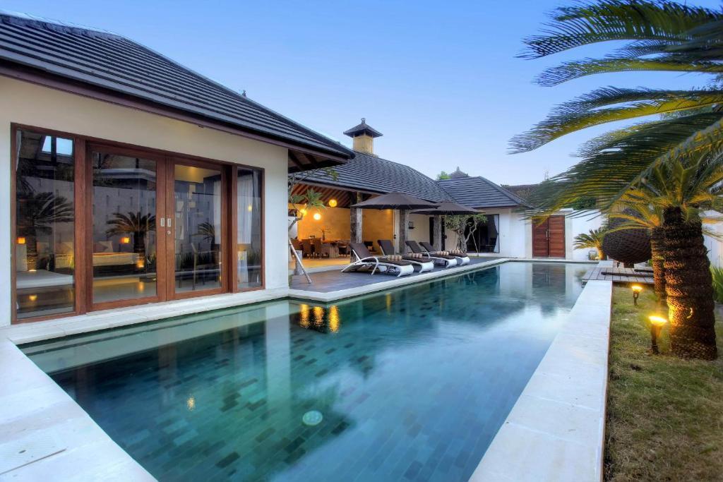 Villa Esperanto Seminyak Стая снимка