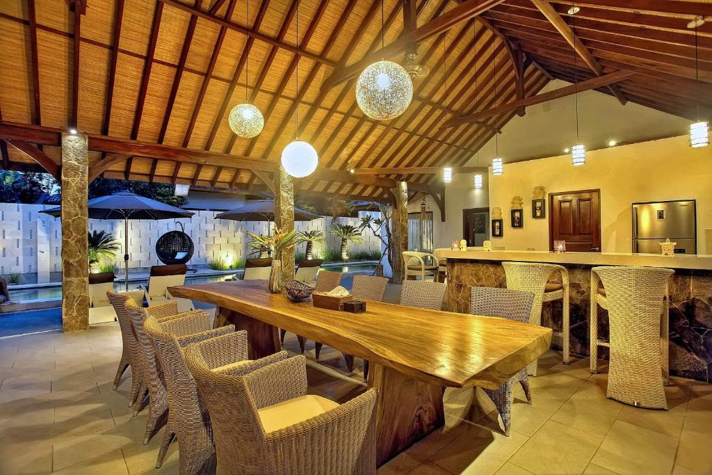Villa Esperanto Seminyak Стая снимка